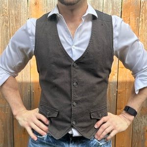 Pop Icon Clothing Size Large Vest